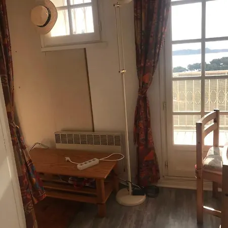 Апартаменты Apt With Pool And Balcony Йер