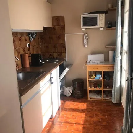Апартаменты Apt With Pool And Balcony